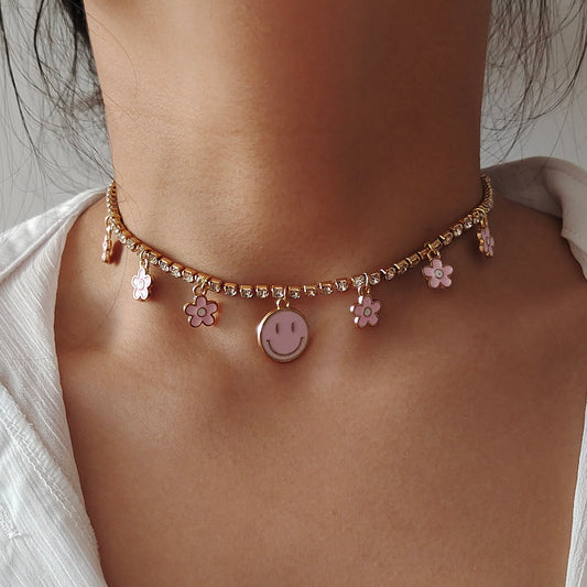 PINK - SMILEY FACE DAISY FLOWER NECKLACE