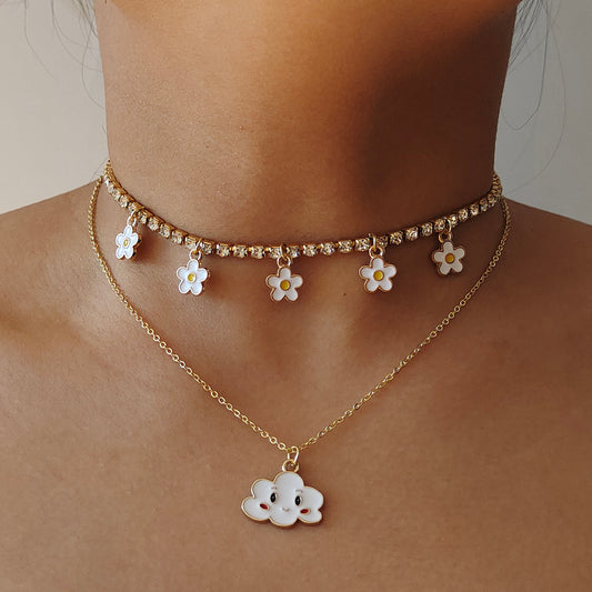 WHITE - CLOUD DAISY FLOWER RHINESTONE NECKLACE