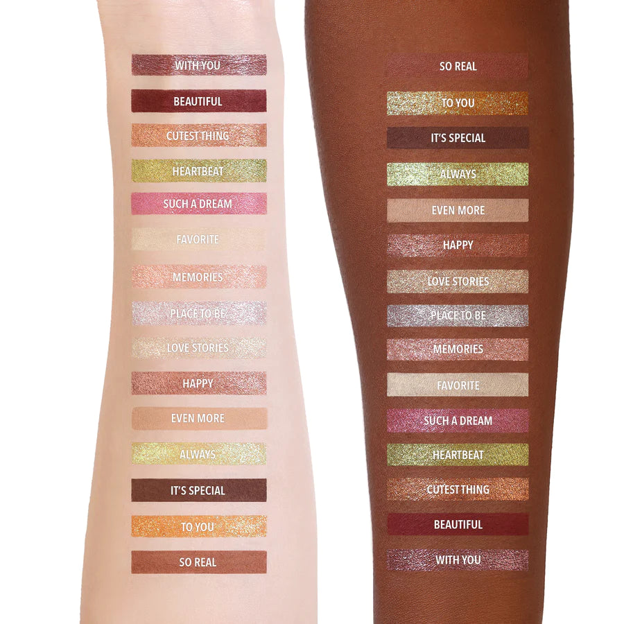 A MOMENT WITH YOU SHADOW PALETTE